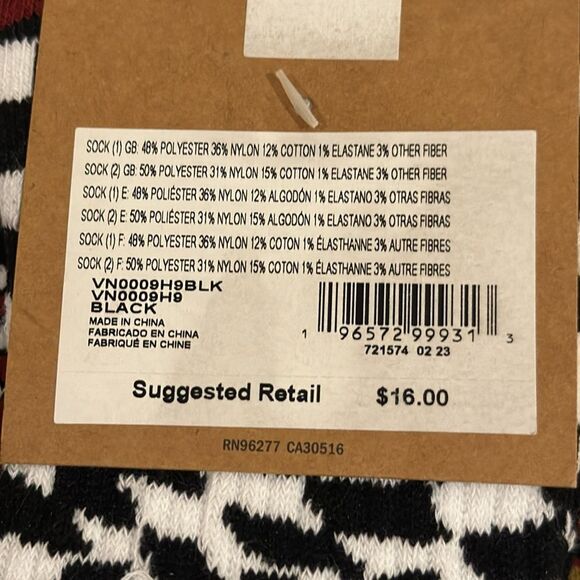 VANS MEN’S TWO PAIR OF RARE CREW SOCKS NWT - Picture 7 of 7